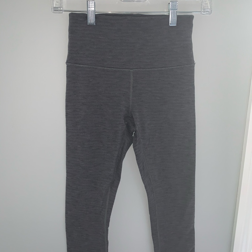Lululemon Cropped Hereingbone Leggings